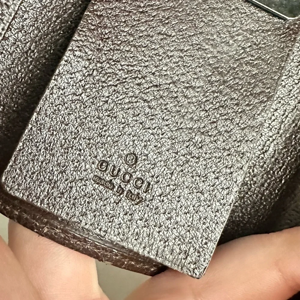 Gucci Brown Key Card Holder with Monogram Design - Picture 6 of 8